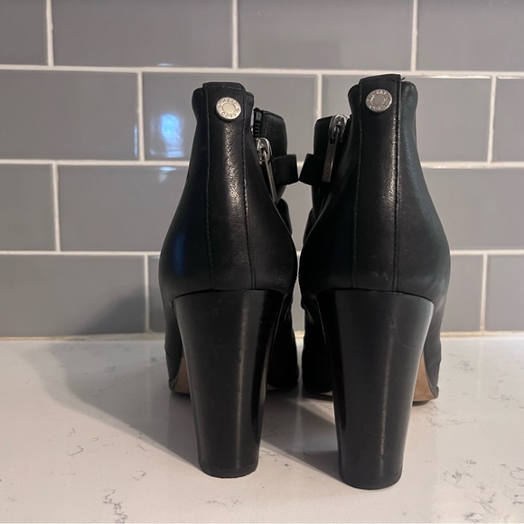 Jimmy Choo Black Leather Hutch Triple Buckle Ankle Boot size 38 IT/EU - Picture 3 of 8